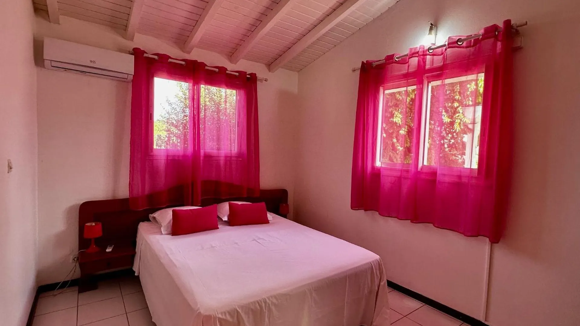 Le Jardin Des Hibiscus Villa Saint-Francois  Lodge